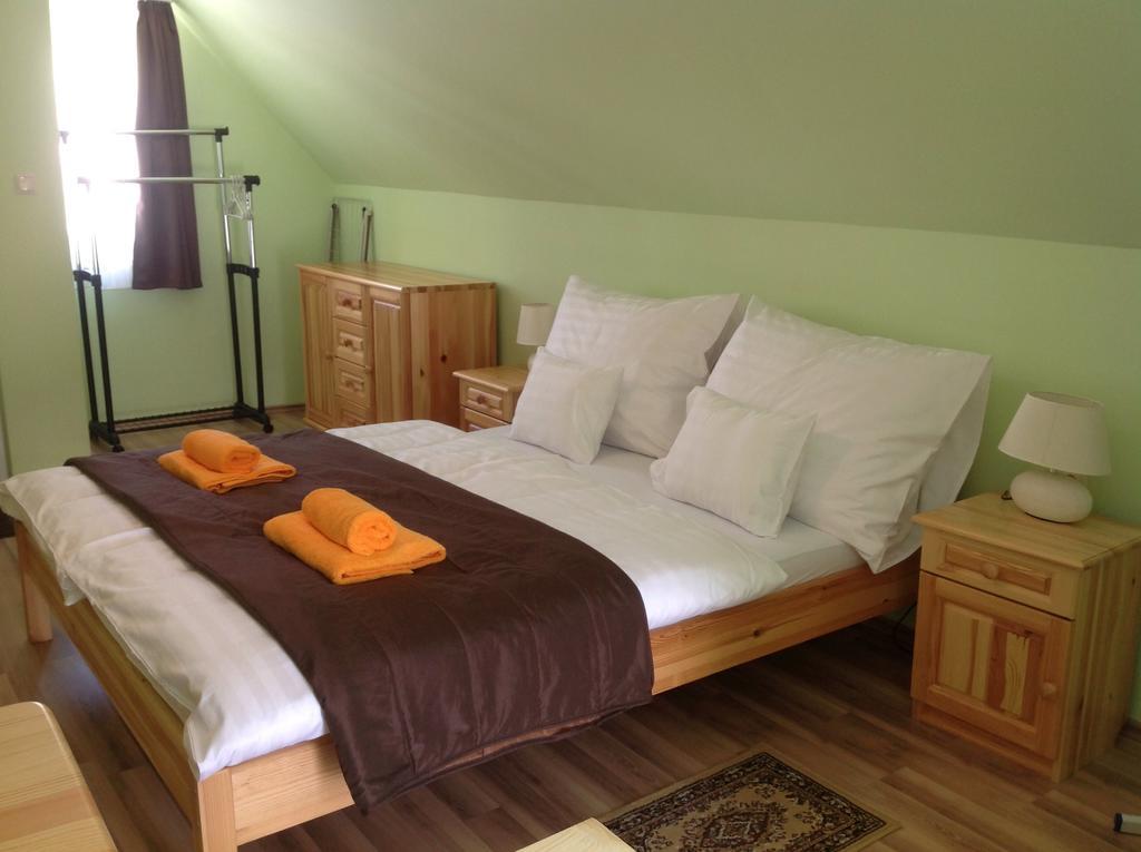 Apartment Villa Attila Heviz Ruang foto