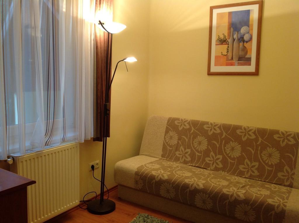 Apartment Villa Attila Heviz Ruang foto